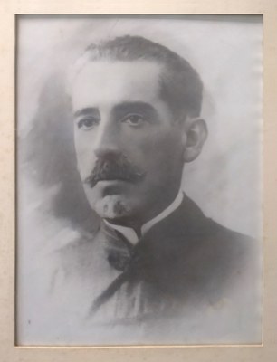 QUADRO de Sebastião Fleury Curado. Pertence ao acervo da Biblioteca da PRGO.