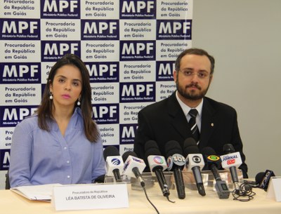 coletiva-operacao monte carlos-30-7-2012.jpg