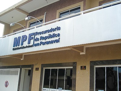 Foto 16 - Fachada Paranavaí.JPG