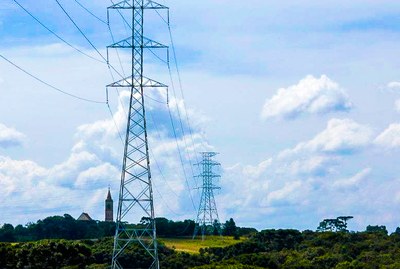 Foto 50 - linhas de transmissão.JPG